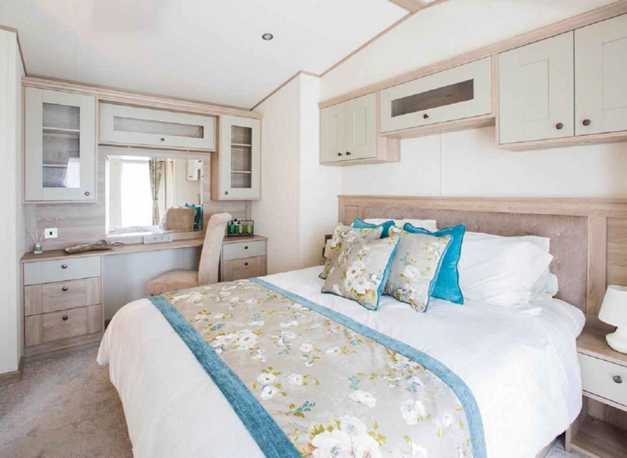 Newperran Holiday Park New Quay Eksteriør billede