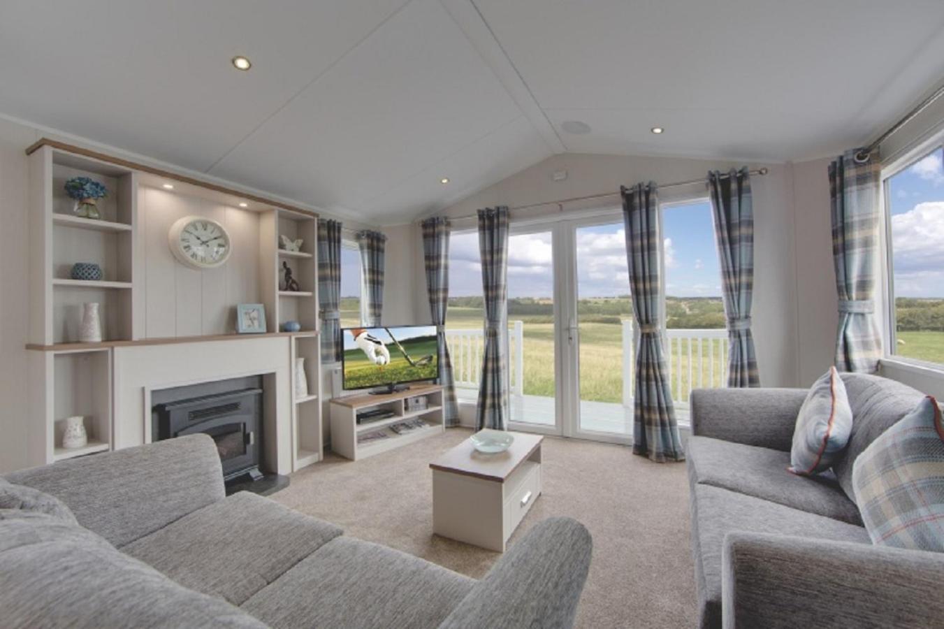Newperran Holiday Park New Quay Eksteriør billede