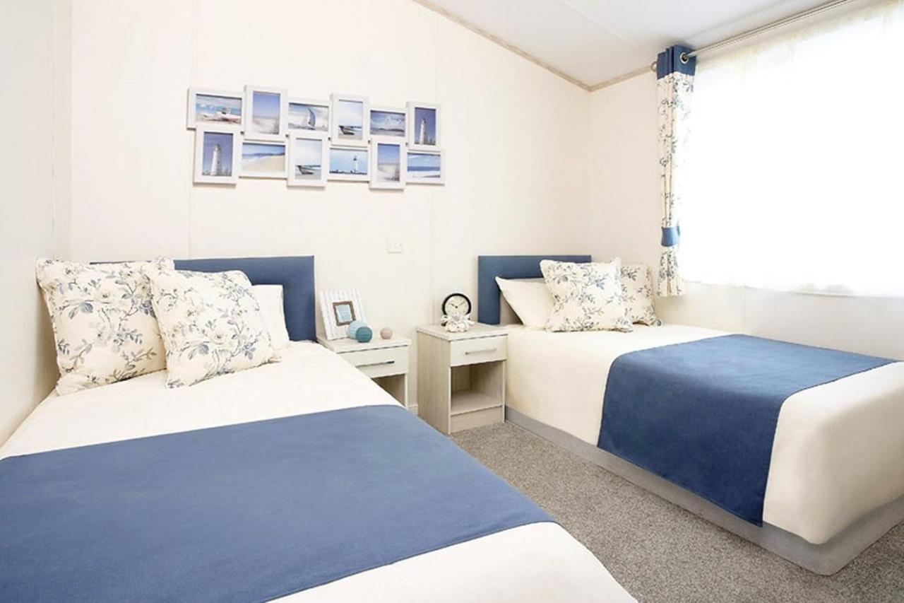 Newperran Holiday Park New Quay Eksteriør billede