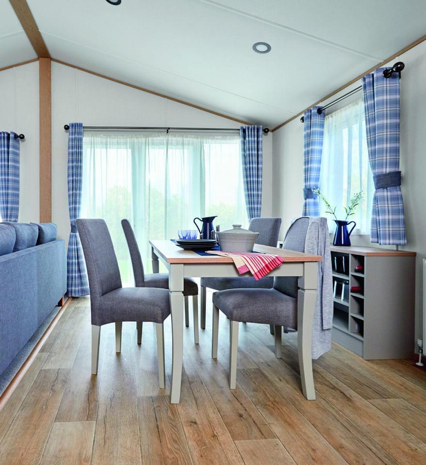 Newperran Holiday Park New Quay Eksteriør billede