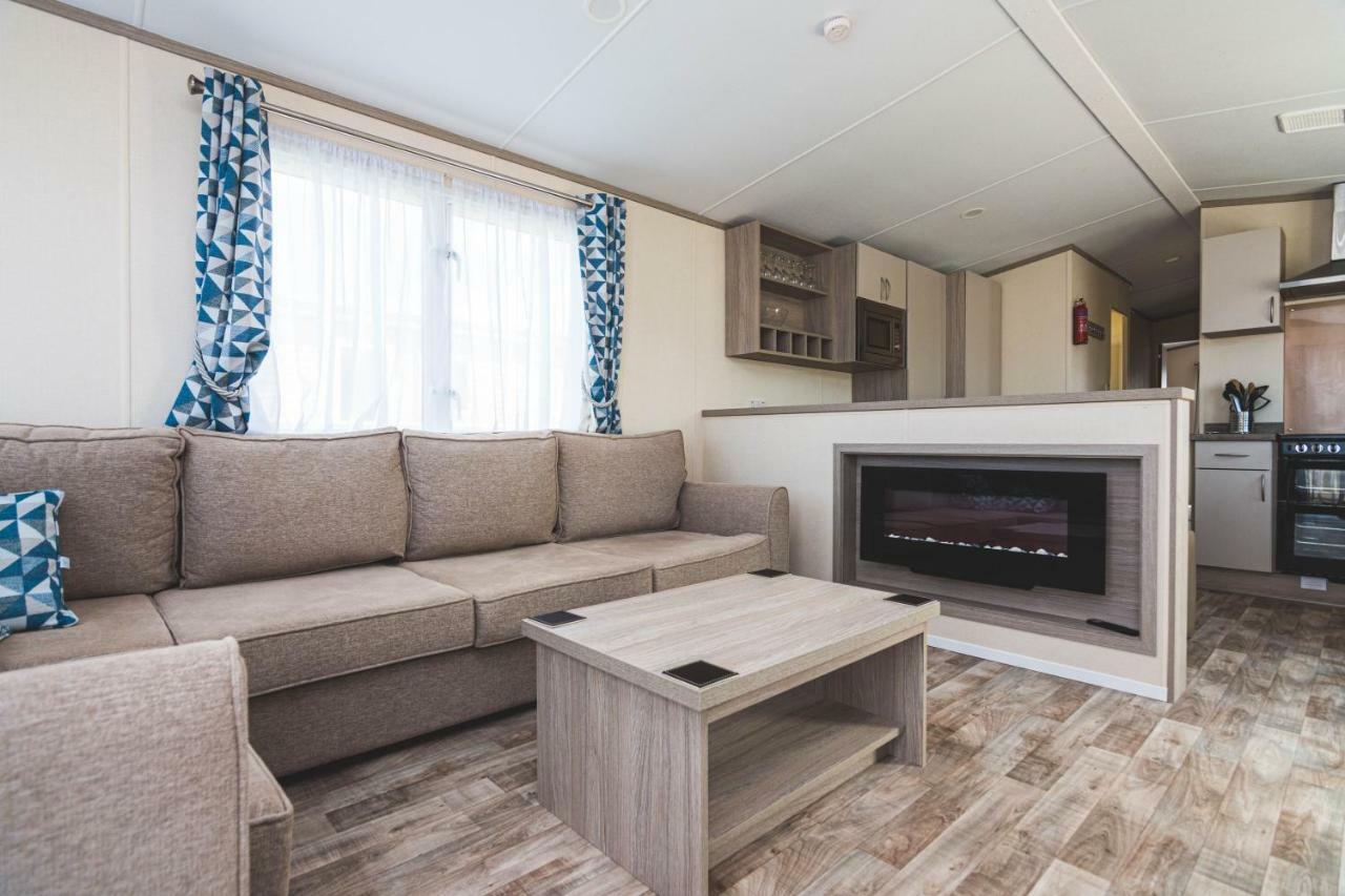 Newperran Holiday Park New Quay Eksteriør billede