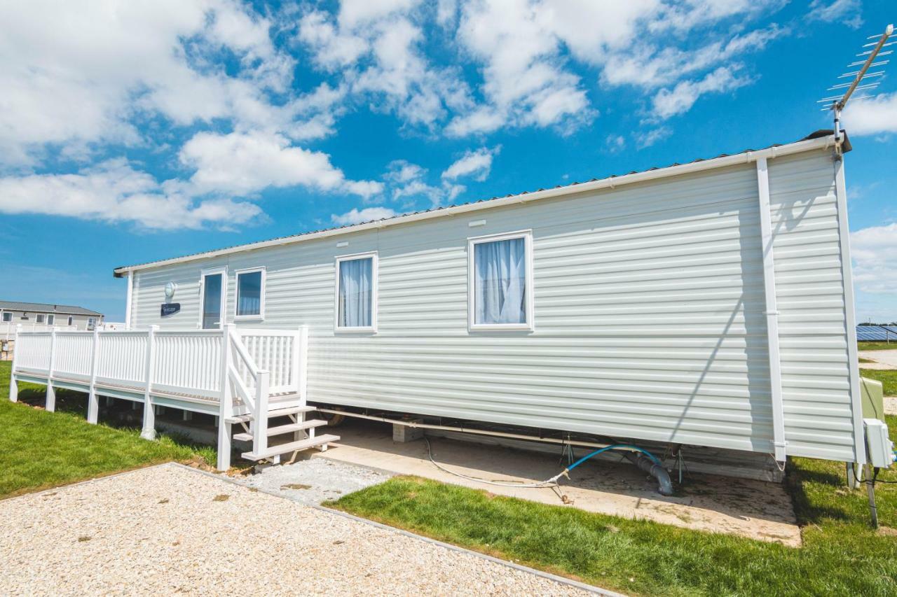 Newperran Holiday Park New Quay Eksteriør billede