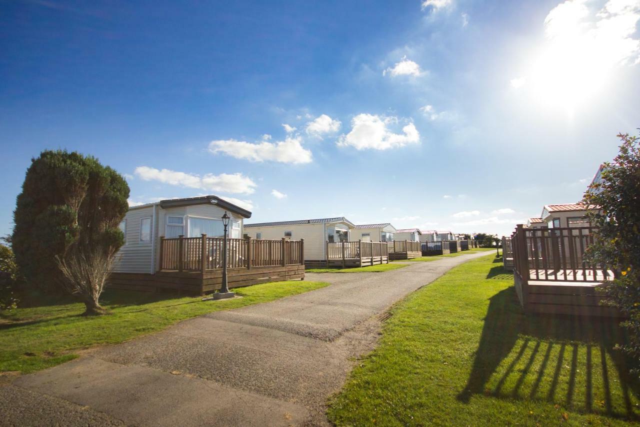 Newperran Holiday Park New Quay Eksteriør billede