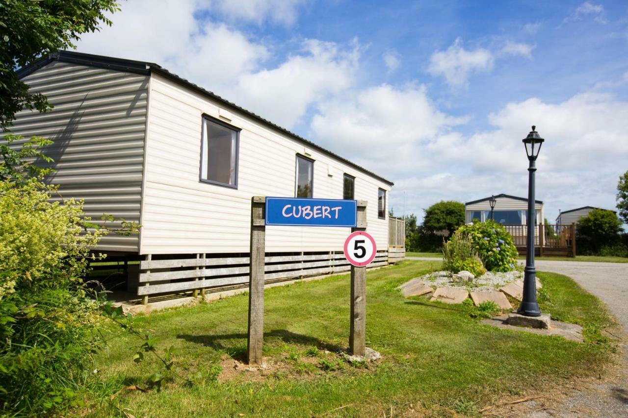 Newperran Holiday Park New Quay Eksteriør billede