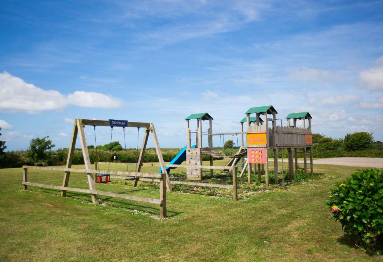 Newperran Holiday Park New Quay Eksteriør billede